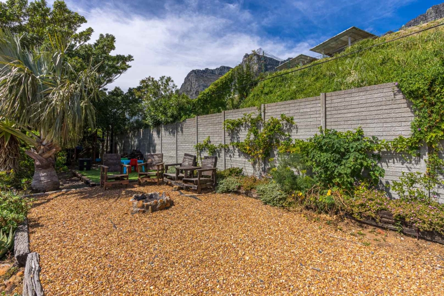 5 Bedroom Property for Sale in Camps Bay Western Cape